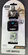 Star Wars The Mandalorian ; Yoda LED Watch